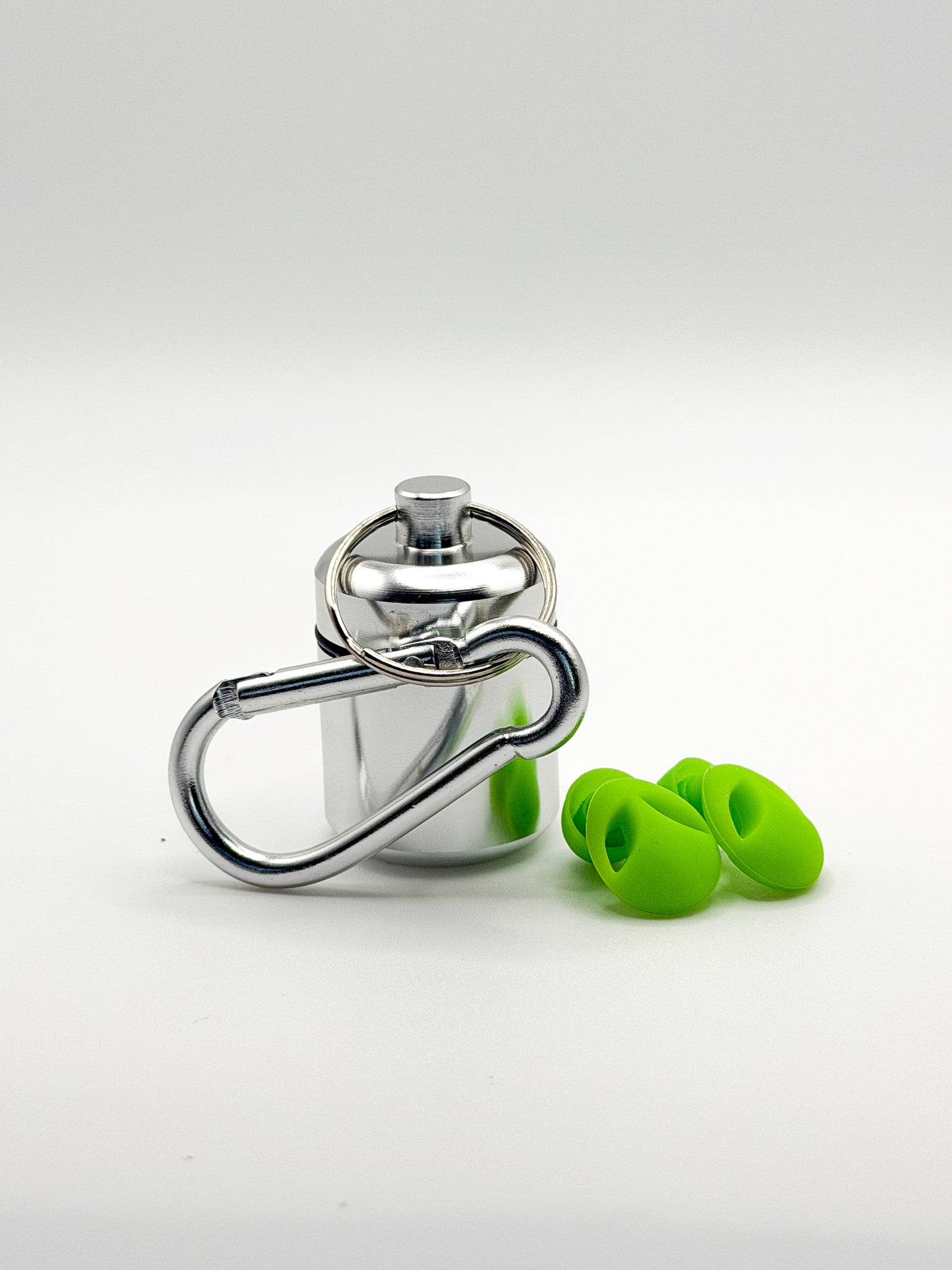 Metal Capsule Case with Carabeaner
