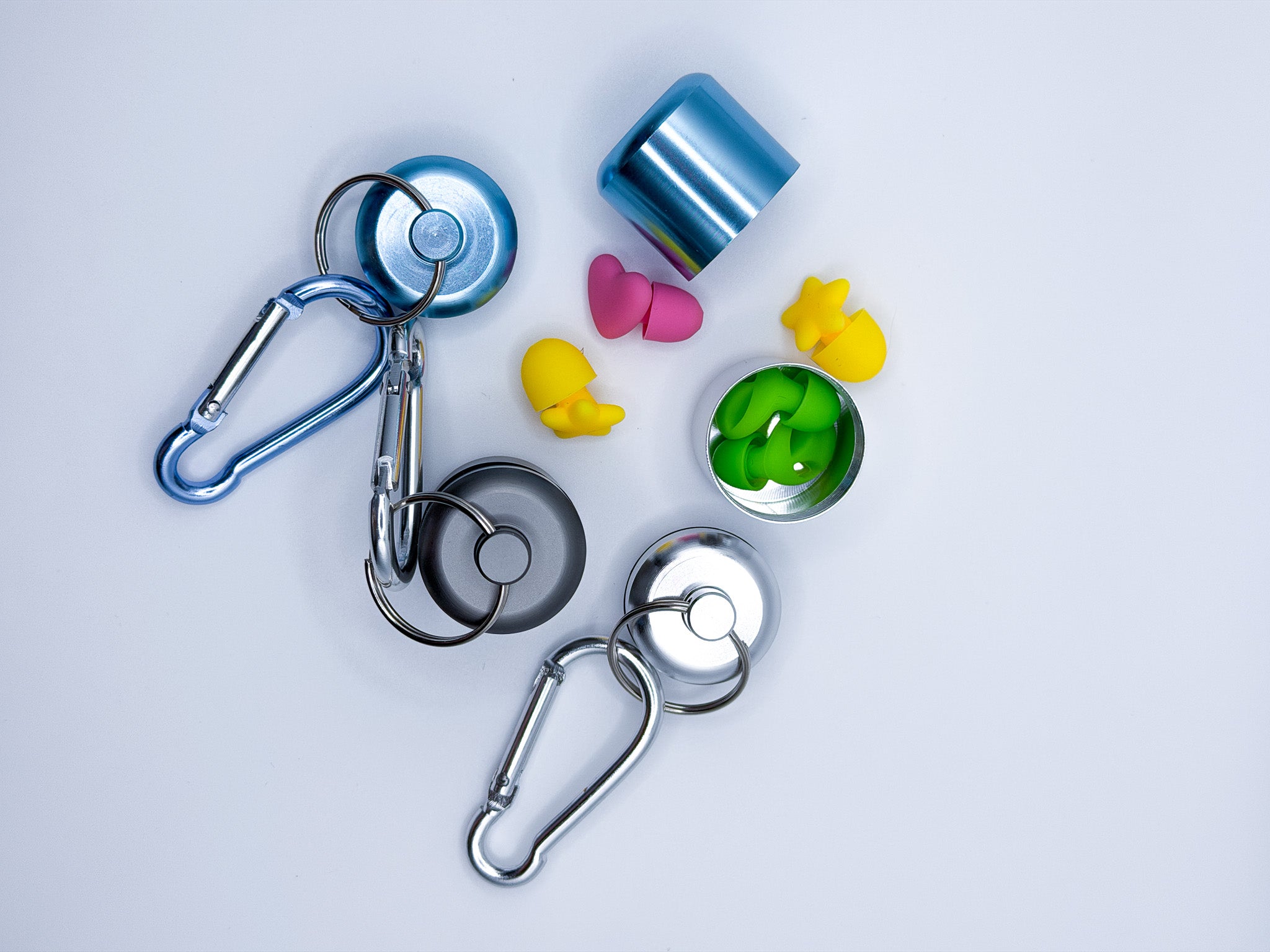 Metal Capsule Case with Carabeaner